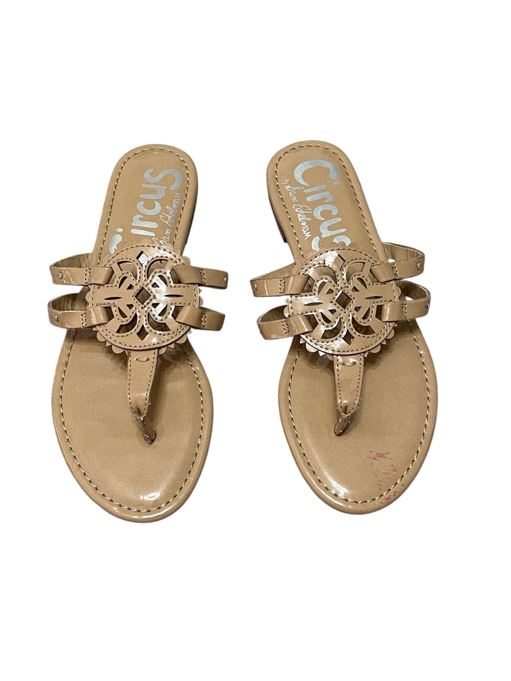 CIRCUS by SAM EDELMAN CANYON THONG SANDAL almond tan patent medallion size 6